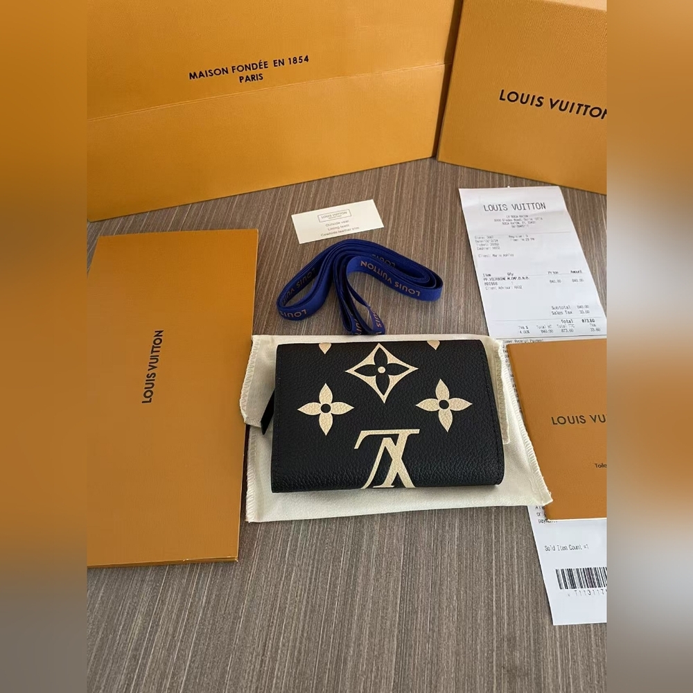 Louis Vuitton Victorine Wallet - Picture 4 of 16
